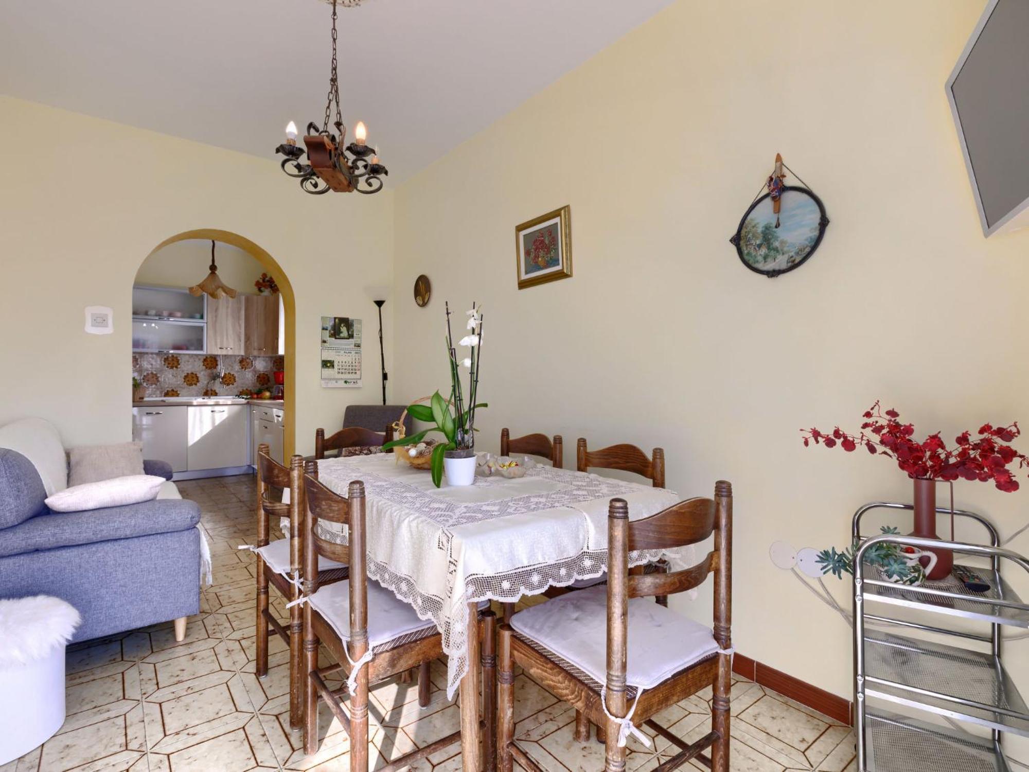 Ivanka By Interhome *
